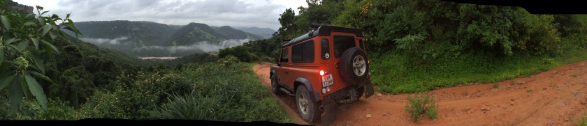 The drive into the Umzimkulu Gorge.